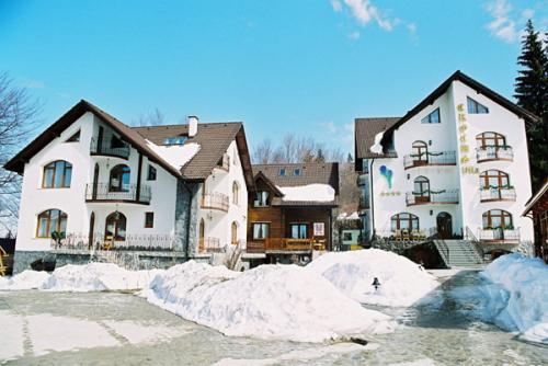 CazareMontana.ro - Hotel Crocus ****